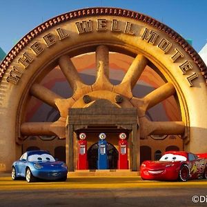 Disney'S Art Of Animation Resort